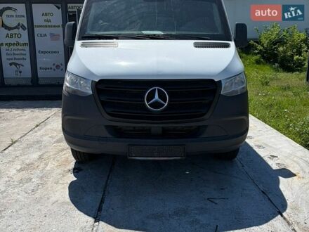 Белый Мерседес Sprinter, объемом двигателя 0 л и пробегом 149 тыс. км за 59800 $, фото 1 на Automoto.ua