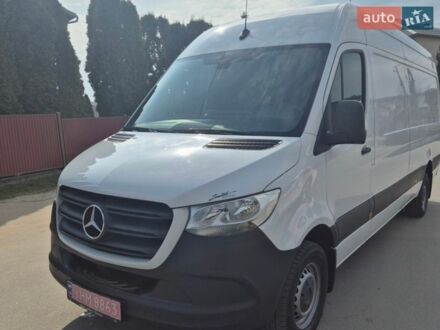 Белый Мерседес Sprinter, объемом двигателя 0 л и пробегом 343 тыс. км за 25900 $, фото 1 на Automoto.ua