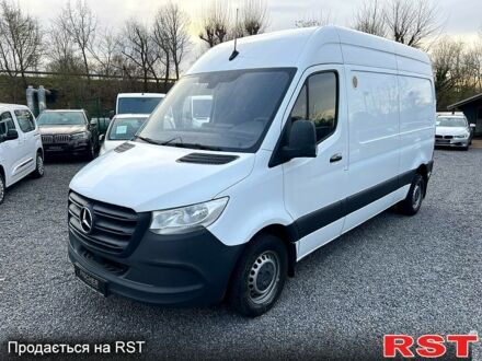 Белый Мерседес Sprinter, объемом двигателя 2.1 л и пробегом 277 тыс. км за 23700 $, фото 1 на Automoto.ua