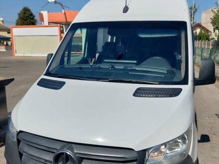 Белый Мерседес Sprinter, объемом двигателя 2.99 л и пробегом 530 тыс. км за 53269 $, фото 1 на Automoto.ua