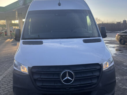 Белый Мерседес Sprinter, объемом двигателя 3 л и пробегом 170 тыс. км за 34800 $, фото 1 на Automoto.ua