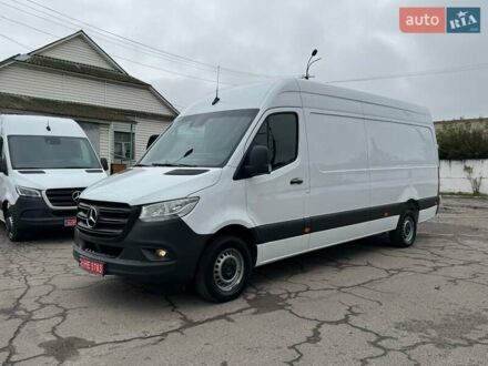 Белый Мерседес Sprinter, объемом двигателя 2.14 л и пробегом 256 тыс. км за 26900 $, фото 1 на Automoto.ua