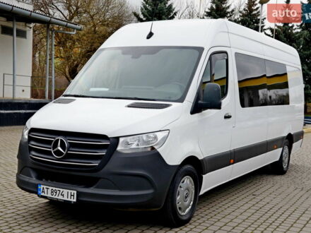 Белый Мерседес Sprinter, объемом двигателя 2.1 л и пробегом 165 тыс. км за 31800 $, фото 1 на Automoto.ua