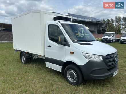 Белый Мерседес Sprinter, объемом двигателя 2.2 л и пробегом 229 тыс. км за 21900 $, фото 1 на Automoto.ua