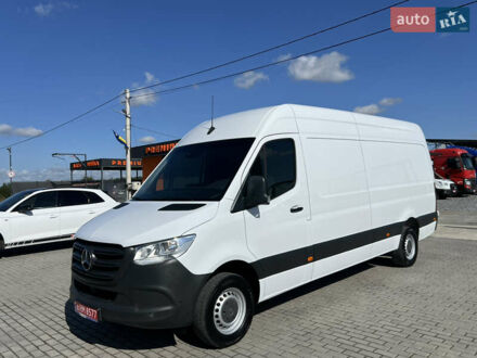 Белый Мерседес Sprinter, объемом двигателя 2 л и пробегом 264 тыс. км за 26565 $, фото 1 на Automoto.ua