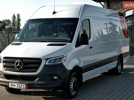 Белый Мерседес Sprinter, объемом двигателя 2.2 л и пробегом 336 тыс. км за 44000 $, фото 1 на Automoto.ua