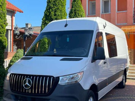 Белый Мерседес Sprinter, объемом двигателя 1.9 л и пробегом 470 тыс. км за 28700 $, фото 1 на Automoto.ua