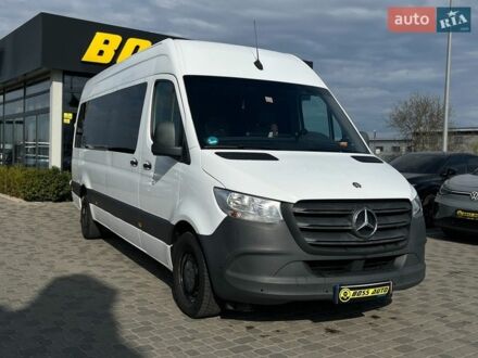 Белый Мерседес Sprinter, объемом двигателя 2.14 л и пробегом 296 тыс. км за 42000 $, фото 1 на Automoto.ua