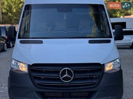 Белый Мерседес Sprinter, объемом двигателя 2.99 л и пробегом 540 тыс. км за 50751 $, фото 1 на Automoto.ua