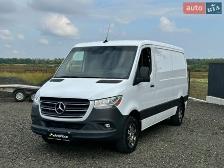 Белый Мерседес Sprinter, объемом двигателя 3 л и пробегом 72 тыс. км за 29500 $, фото 1 на Automoto.ua