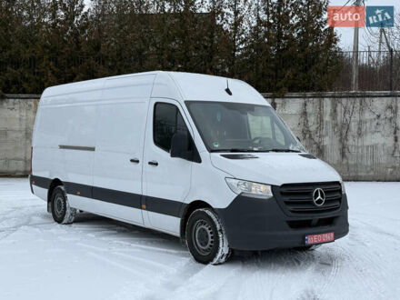 Белый Мерседес Sprinter, объемом двигателя 2 л и пробегом 240 тыс. км за 25999 $, фото 1 на Automoto.ua