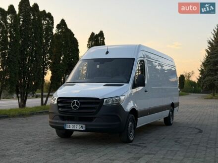 Белый Мерседес Sprinter, объемом двигателя 2 л и пробегом 228 тыс. км за 24300 $, фото 1 на Automoto.ua