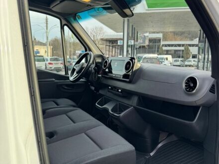 Белый Мерседес Sprinter, объемом двигателя 1.95 л и пробегом 317 тыс. км за 27000 $, фото 1 на Automoto.ua