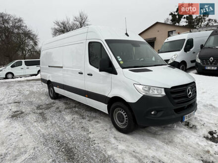 Белый Мерседес Sprinter, объемом двигателя 1.95 л и пробегом 260 тыс. км за 27000 $, фото 1 на Automoto.ua