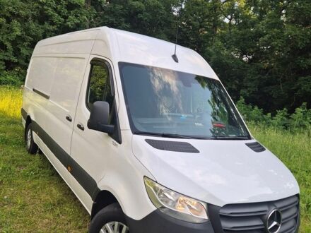 Белый Мерседес Sprinter, объемом двигателя 1.95 л и пробегом 2 тыс. км за 35600 $, фото 1 на Automoto.ua