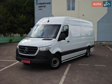 Белый Мерседес Sprinter, объемом двигателя 2 л и пробегом 208 тыс. км за 27300 $, фото 1 на Automoto.ua
