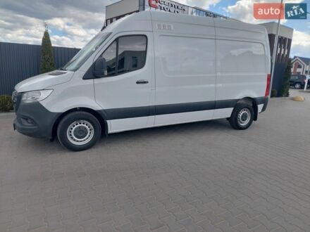 Белый Мерседес Sprinter, объемом двигателя 2.14 л и пробегом 251 тыс. км за 21650 $, фото 1 на Automoto.ua
