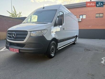 Мерседес Sprinter 2021 в Киеве на Automoto.ua Белый Мерседес Sprinter, объемом двигателя 2 л и пробегом 235 тыс. км за 30850 $, фото 1 на Automoto.ua