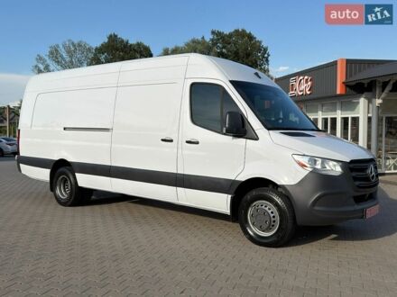 Белый Мерседес Sprinter, объемом двигателя 3 л и пробегом 197 тыс. км за 51500 $, фото 1 на Automoto.ua