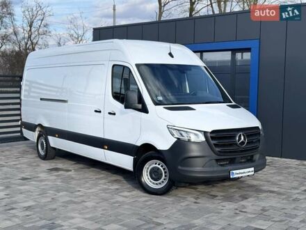 Мерседес Sprinter 2021 у Рівному на Automoto.ua Білий Мерседес Sprinter, об'ємом двигуна 2.2 л та пробігом 251 тис. км за 28500 $, фото 1 на Automoto.ua