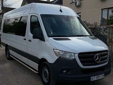 Білий Мерседес Sprinter, об'ємом двигуна 2.14 л та пробігом 270 тис. км за 59800 $, фото 1 на Automoto.ua