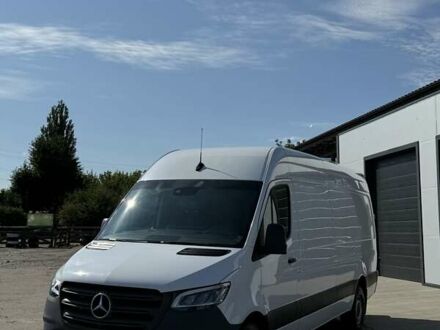 Білий Мерседес Sprinter, об'ємом двигуна 2.99 л та пробігом 120 тис. км за 43800 $, фото 1 на Automoto.ua