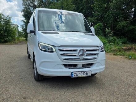 Белый Мерседес Sprinter, объемом двигателя 2.14 л и пробегом 244 тыс. км за 33777 $, фото 1 на Automoto.ua