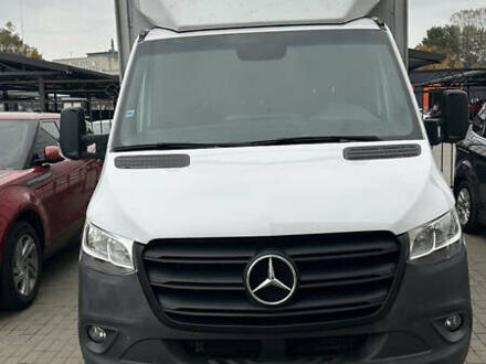 Белый Мерседес Sprinter, объемом двигателя 2 л и пробегом 212 тыс. км за 25000 $, фото 1 на Automoto.ua