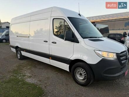 Белый Мерседес Sprinter, объемом двигателя 2 л и пробегом 311 тыс. км за 23900 $, фото 1 на Automoto.ua