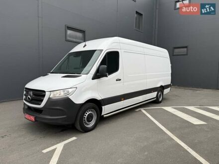 Мерседес Sprinter 2021 в Киеве на Automoto.ua Белый Мерседес Sprinter, объемом двигателя 2 л и пробегом 238 тыс. км за 31950 $, фото 1 на Automoto.ua