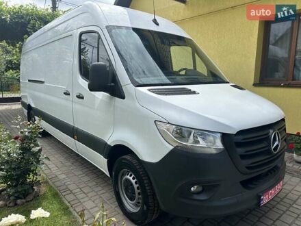 Мерседес Sprinter 2021 в Луцке на Automoto.ua Белый Мерседес Sprinter, объемом двигателя 2 л и пробегом 244 тыс. км за 28800 $, фото 1 на Automoto.ua