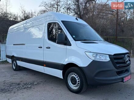 Белый Мерседес Sprinter, объемом двигателя 2 л и пробегом 293 тыс. км за 24999 $, фото 1 на Automoto.ua