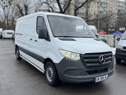 Белый Мерседес Sprinter, объемом двигателя 2.14 л и пробегом 325 тыс. км за 21900 $, фото 1 на Automoto.ua