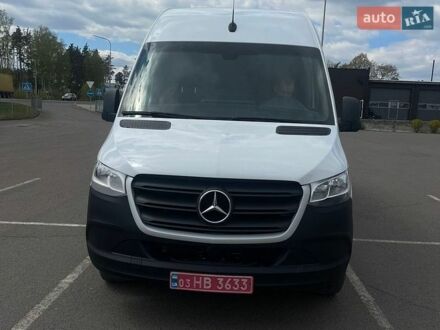 Белый Мерседес Sprinter, объемом двигателя 0 л и пробегом 196 тыс. км за 23000 $, фото 1 на Automoto.ua