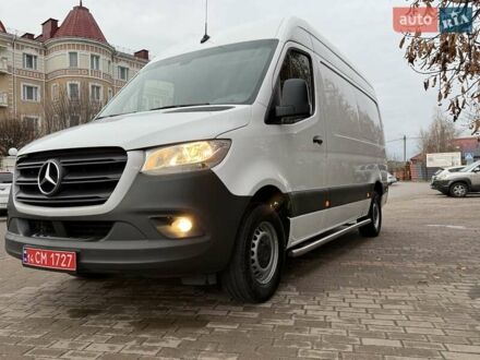 Белый Мерседес Sprinter, объемом двигателя 2 л и пробегом 210 тыс. км за 29850 $, фото 1 на Automoto.ua