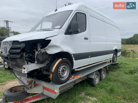 Белый Мерседес Sprinter, объемом двигателя 2 л и пробегом 83 тыс. км за 22000 $, фото 1 на Automoto.ua