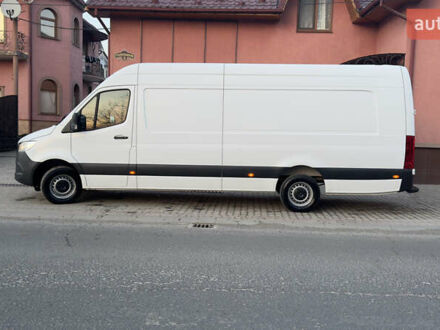 Белый Мерседес Sprinter, объемом двигателя 1.95 л и пробегом 280 тыс. км за 35500 $, фото 1 на Automoto.ua