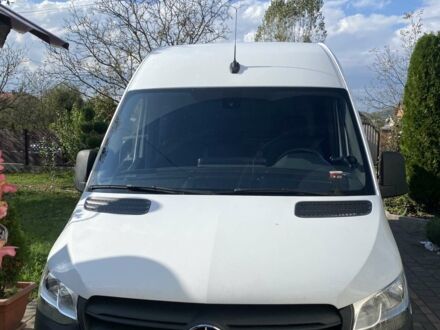 Белый Мерседес Sprinter, объемом двигателя 2 л и пробегом 395 тыс. км за 27400 $, фото 1 на Automoto.ua
