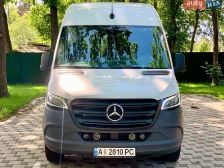 Белый Мерседес Sprinter, объемом двигателя 2.99 л и пробегом 52 тыс. км за 89000 $, фото 1 на Automoto.ua