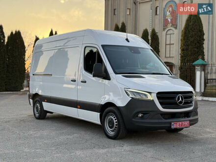 Мерседес Sprinter 2022 у Дубно на Automoto.ua Білий Мерседес Sprinter, об'ємом двигуна 2 л та пробігом 138 тис. км за 27900 $, фото 1 на Automoto.ua