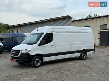 Белый Мерседес Sprinter, объемом двигателя 0 л и пробегом 196 тыс. км за 27900 $, фото 1 на Automoto.ua