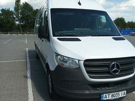 Белый Мерседес Sprinter, объемом двигателя 0 л и пробегом 329 тыс. км за 31000 $, фото 1 на Automoto.ua
