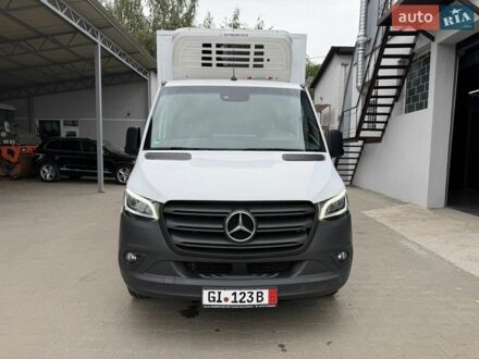 Белый Мерседес Sprinter, объемом двигателя 2 л и пробегом 205 тыс. км за 28700 $, фото 1 на Automoto.ua