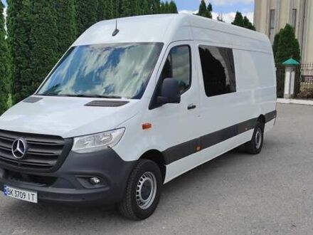Белый Мерседес Sprinter, объемом двигателя 2 л и пробегом 163 тыс. км за 39300 $, фото 1 на Automoto.ua