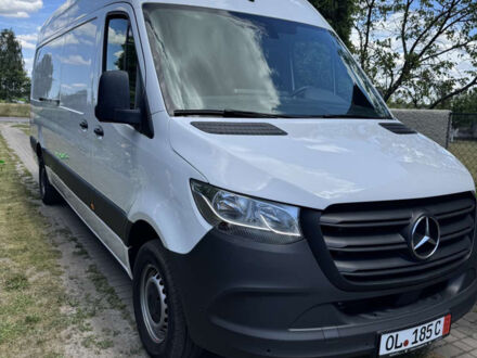 Белый Мерседес Sprinter, объемом двигателя 0 л и пробегом 135 тыс. км за 35315 $, фото 1 на Automoto.ua