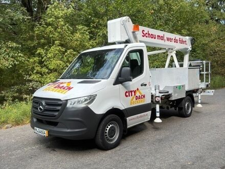 Белый Мерседес Sprinter, объемом двигателя 2 л и пробегом 18 тыс. км за 124700 $, фото 1 на Automoto.ua