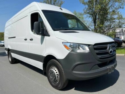 Мерседес Sprinter 2023 в Житомире на Automoto.ua Белый Мерседес Sprinter, объемом двигателя 2 л и пробегом 14 тыс. км за 25000 $, фото 1 на Automoto.ua