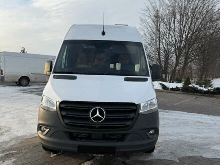 Белый Мерседес Sprinter, объемом двигателя 1.95 л и пробегом 70 тыс. км за 65000 $, фото 1 на Automoto.ua