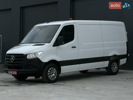 Білий Мерседес Sprinter, об'ємом двигуна 2.2 л та пробігом 64 тис. км за 29999 $, фото 1 на Automoto.ua