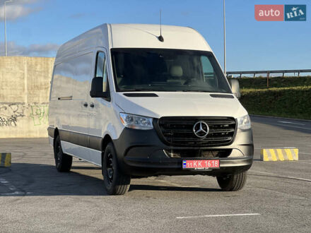 Білий Мерседес Sprinter, об'ємом двигуна 1.95 л та пробігом 76 тис. км за 37600 $, фото 1 на Automoto.ua